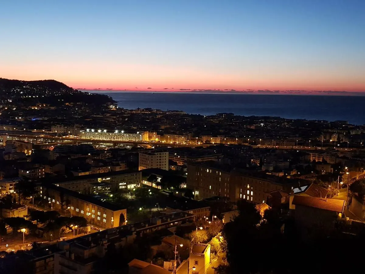 Maison / Appart Le Piol Nizza Apartman