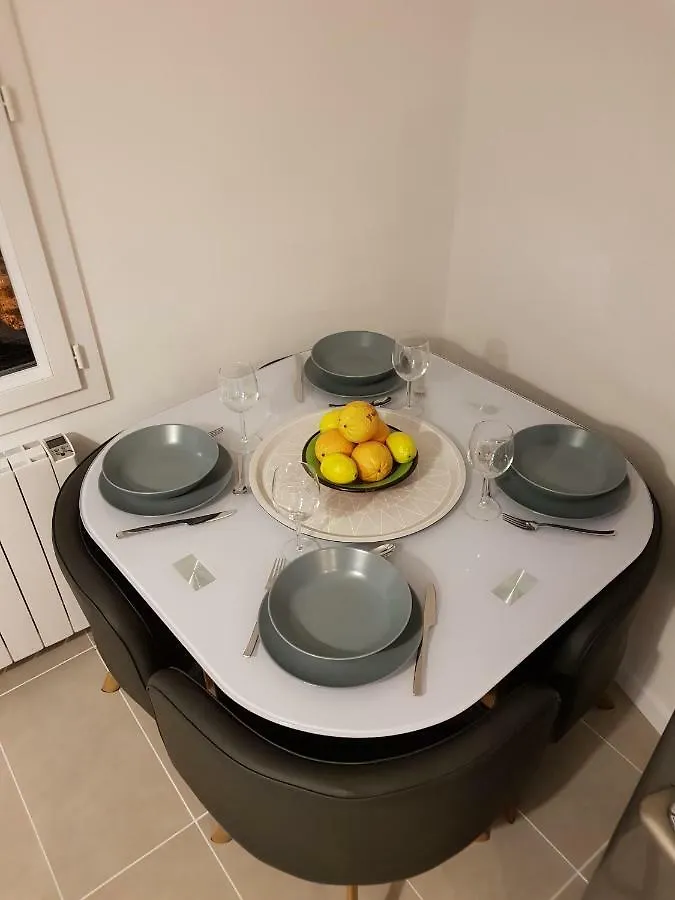 Maison / Appart Le Piol Nizza Apartman